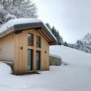  Chalet Chalet*** Au Pied D'une Prairie Face A La Montagne